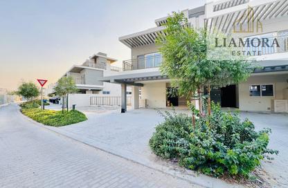 Townhouse - 4 - 4 for sale in Camelia - Damac Hills 2 - Dubai