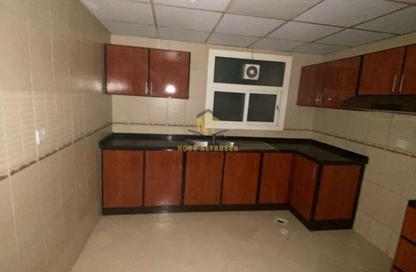 Apartment - 3 Bedrooms - 3 Bathrooms for rent in New Al Taawun Road - Al Taawun - Sharjah