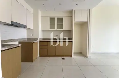 شقة - غرفة نوم - 1 حمام للايجار في A كريك سايد 18 - حدائق الإمارات 1 - مرسى خور دبي - دبي شقة - غرفة نوم - 1 حمام للايجار في A كريك سايد 18 - حدائق الإمارات 1 - مرسى خور دبي - دبي