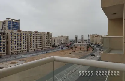 شقة - 2 غرف نوم - 3 حمامات للبيع في قرية الاميرة - الياسمين - عجمان