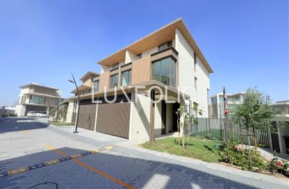 Villa - 3 Bedrooms - 4 Bathrooms for sale in Nad Al Sheba Gardens 3 - Nad Al Sheba Gardens - Nad Al Sheba 1 - Nad Al Sheba - Dubai