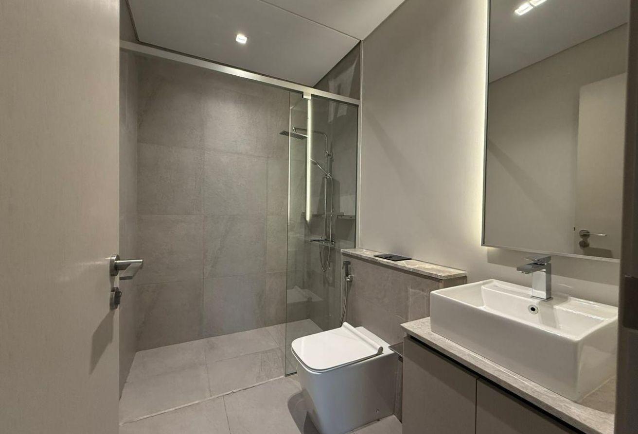 Corner | Spacious Layout | Ready to move photo 21