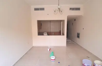 Apartment - Studio - 1 Bathroom for rent in Fire Station Road - Muwaileh - Sharjah