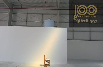 Warehouse - Studio - 1 for rent in Umm Al Thuoob - Umm Al Quwain