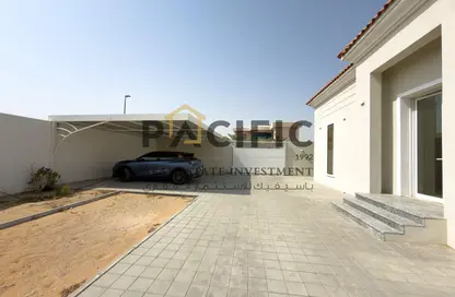 Villa - 2 Bedrooms - 3 Bathrooms for rent in Al Khawaneej 1 - Al Khawaneej - Dubai