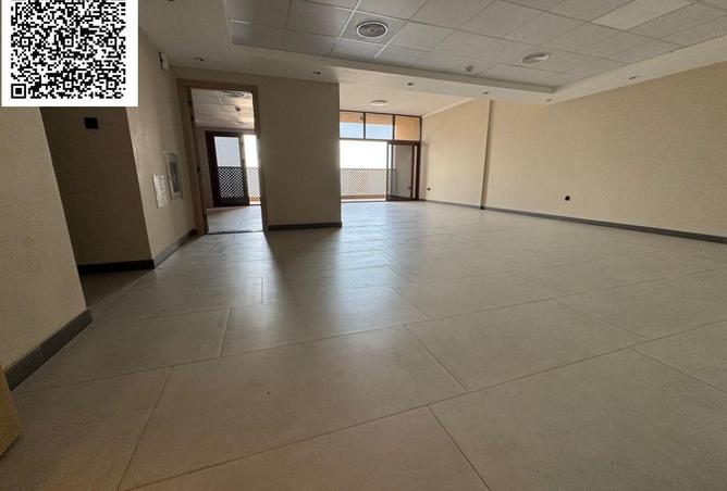 76967100 - Property Main Image