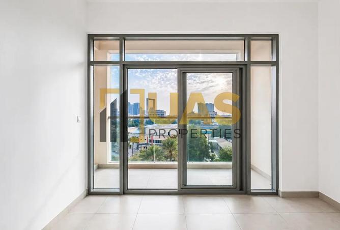 Luxury 1BHK | Spacious Unit | Prime Location