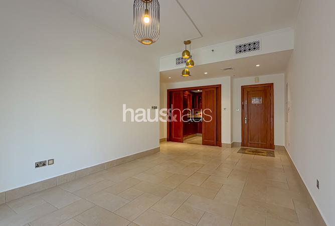 123839962 - Property Main Image