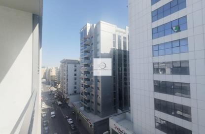 Apartment - 3 Bedrooms - 3 Bathrooms for rent in Dar Al Buteen 1 - Al Muraqqabat - Deira - Dubai Apartment - 3 Bedrooms - 3 Bathrooms for rent in Dar Al Buteen 1 - Al Muraqqabat - Deira - Dubai