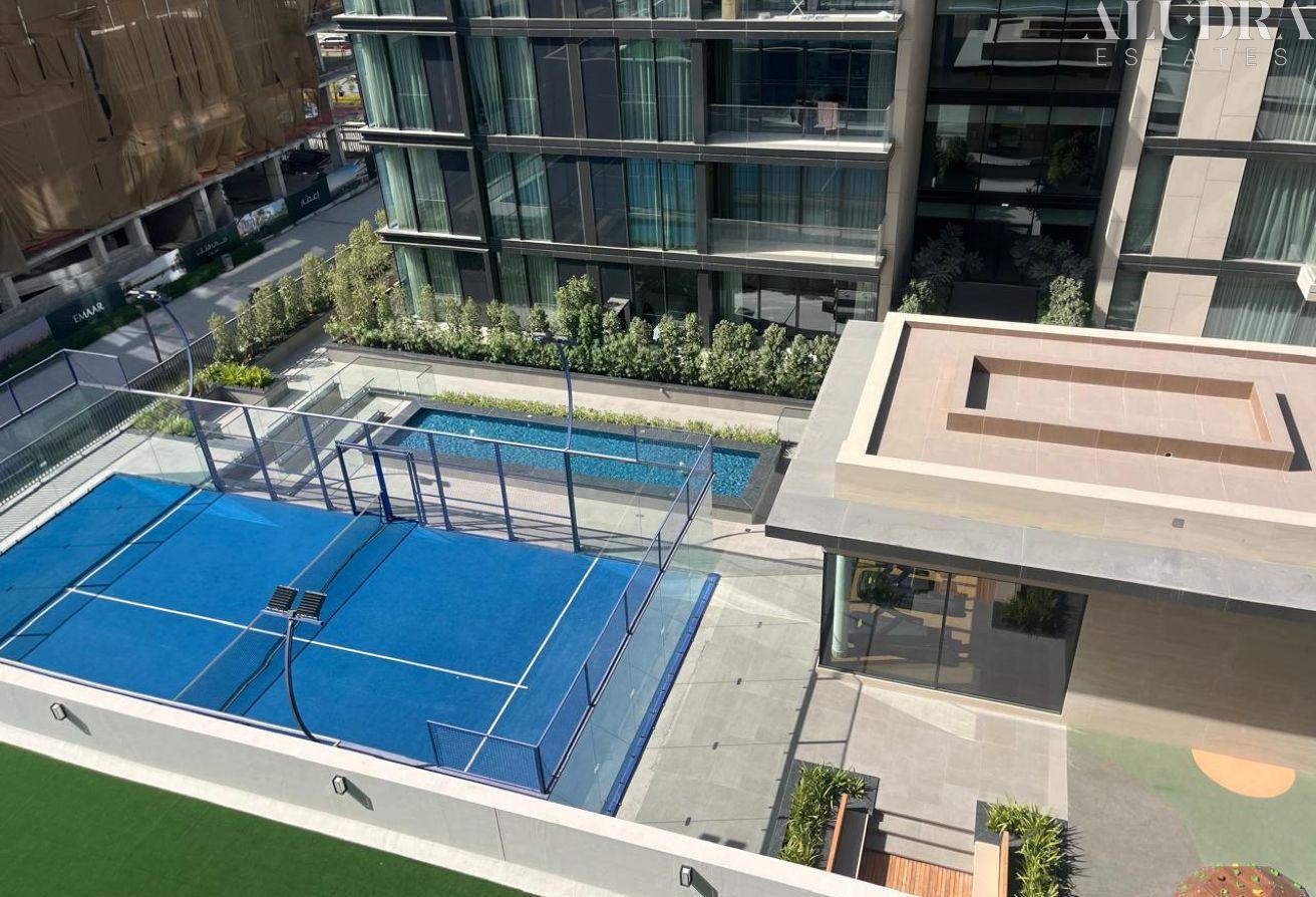 Prime Location | Pool View | Cozy photo 10