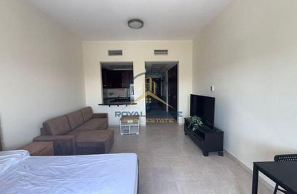 Apartment - Studio - 1 Bathroom for rent in Building 256 - Mesoamerican Cluster - Discovery Gardens - Dubai
