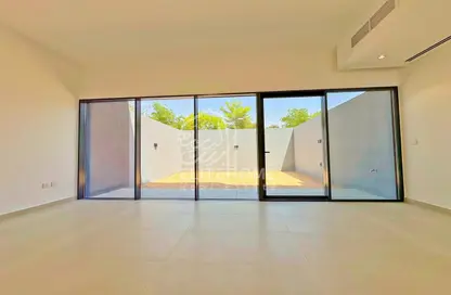 تاون هاوس - 2 غرف نوم - 4 حمامات للبيع في روبينيا - مسار - تلال سيتي - الشارقة