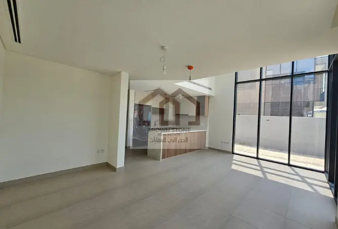 156920787 - Property Image 2