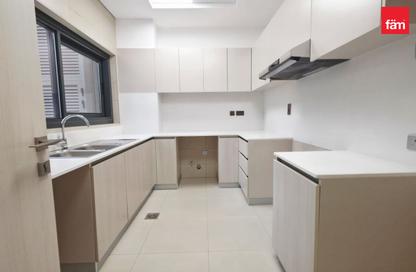 Villa - 7 - 5 for rent in Dubai Investment Park 1 (DIP 1) - Dubai Investment Park (DIP) - Dubai
