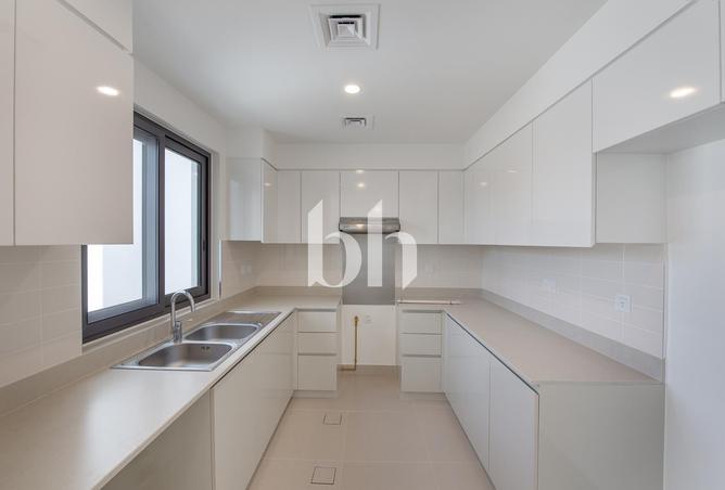 71513097 - Property Image 3