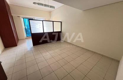 Apartment - Studio - 1 Bathroom for sale in Lake Terrace - JLT Cluster D - Jumeirah Lake Towers - Dubai
