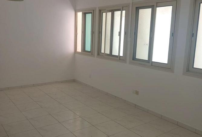 74235173 - صورة العقار 2