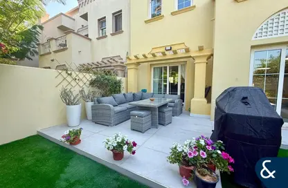 فيلا - 3 غرف نوم - 3 حمامات للايجار في الينابيع 3 - الينابيع - دبي