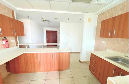 Apartment - 1 Bedroom - 2 Bathrooms for rent in Sulafa Tower - Dubai Marina - Dubai Apartment - 1 Bedroom - 2 Bathrooms for rent in Sulafa Tower - Dubai Marina - Dubai