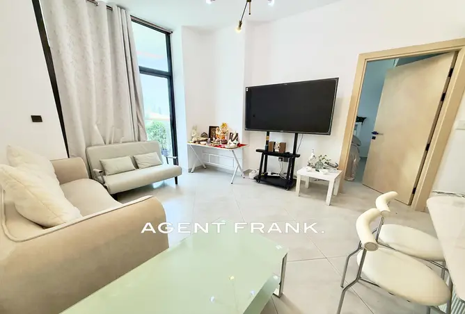 150006799 - Property Image 2