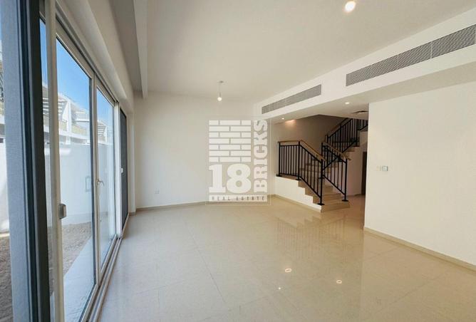 16300130 - Property Image 2