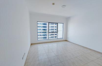 Apartment - 2 - 2 for rent in Skycourts Tower F - Skycourts Towers - Dubai Land Residence Complex - Dubai