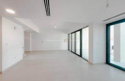 Townhouse - 3 Bedrooms - 3 Bathrooms for sale in Shams Townhouses - Town Square - Dubai
