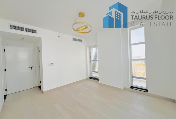 83671498 - صورة العقار 2