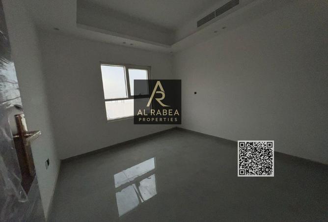 70267433 - Property Image 2