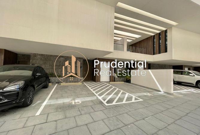 127009530 - Property Image 2