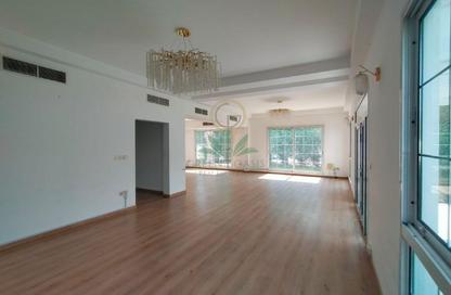 Villa - 5 - 6 for rent in Jumeirah 1 Villas - Jumeirah 1 - Jumeirah - Dubai