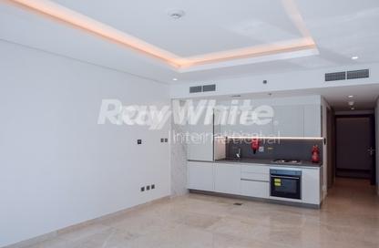 Apartment - Studio - 1 for rent in The Sterling West - The Sterling - Business Bay - Dubai