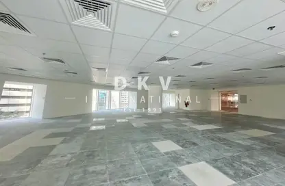 مكتب - 2 غرف نوم للايجار في برج بارك - شارع الشيخ زايد - دبي