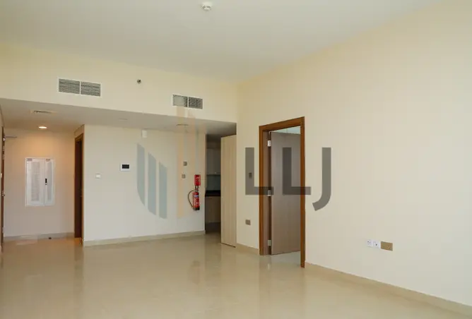 123820711 - Property Image 3