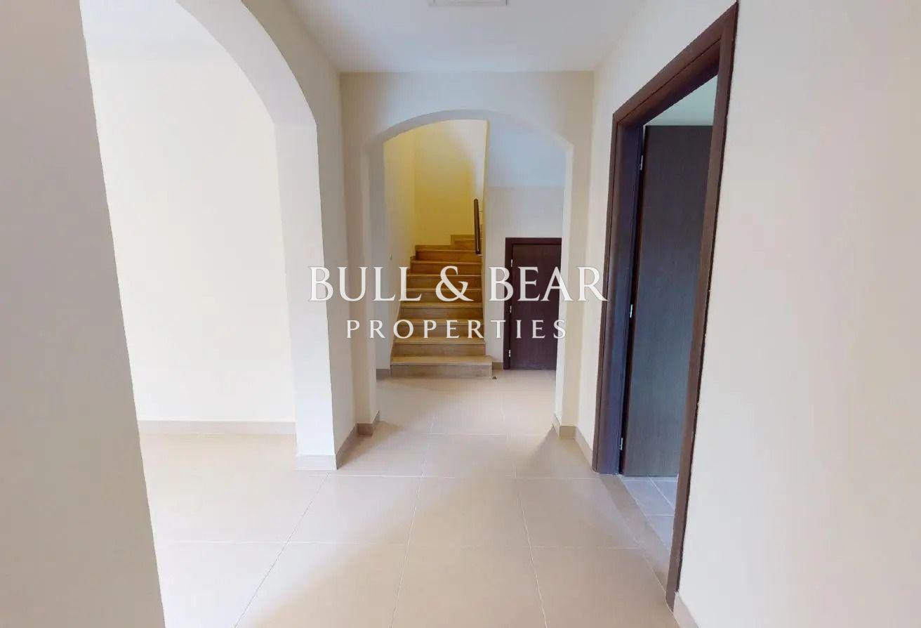 Big Plot | Gated Community | 4BR | Prime Tower photo 7