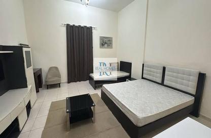 Apartment - Studio - 1 Bathroom for sale in Building IC1-EMR-09 - Emirates Cluster - International City - Dubai
