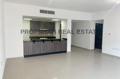 Apartment - 2 Bedrooms - 2 Bathrooms for sale in Tower 41 - Al Reef Downtown - Al Reef - Abu Dhabi