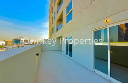 شقة - 2 غرف نوم - 4 حمامات للايجار في مبنى منخول - منخول - بر دبي - دبي