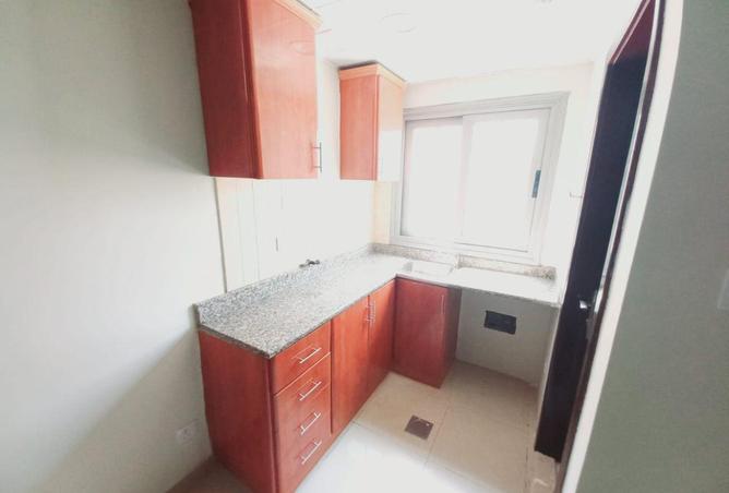 76994497 - Property Image 2