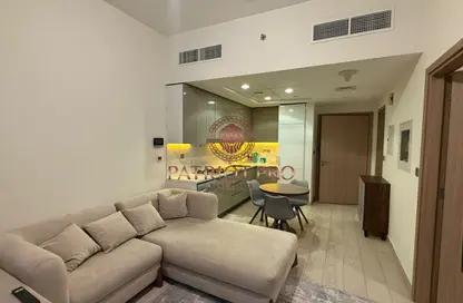 Apartment - 1 Bedroom - 2 Bathrooms for rent in Azizi RIviera 18 - Azizi Riviera - Meydan One - Meydan - Dubai