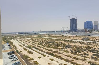 Apartment - 1 Bedroom - 1 Bathroom for rent in Mazaya 24 - Queue Point - Liwan - Dubai
