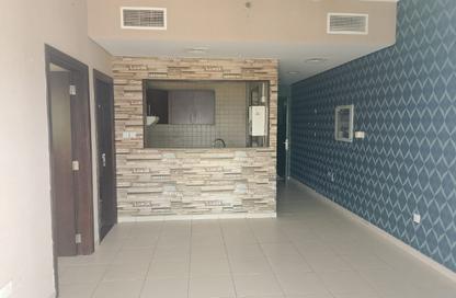 Apartment - 1 Bedroom - 1 Bathroom for rent in Mazaya 24 - Queue Point - Liwan - Dubai Apartment - 1 Bedroom - 1 Bathroom for rent in Mazaya 24 - Queue Point - Liwan - Dubai