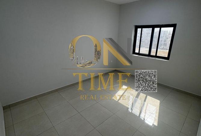 93577553 - Property Image 3