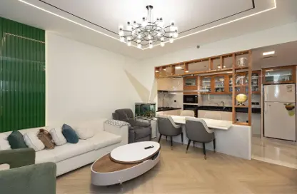 Apartment - 2 Bedrooms - 2 Bathrooms for rent in Hayat Boulevard 1A - Hayat Boulevard 1 - Hayat Boulevard - Town Square - Dubai