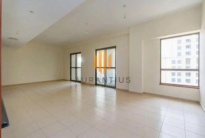 56940628 - Property Image 2