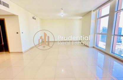 شقة - 3 - 4 للايجار في يونايتد سكوير - الخالدية - أبوظبي