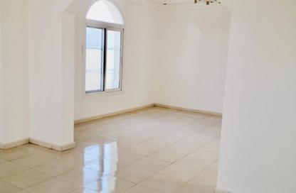 Villa - 4 Bedrooms - 6 Bathrooms for rent in Al Rifa'ah - Al Heerah - Sharjah