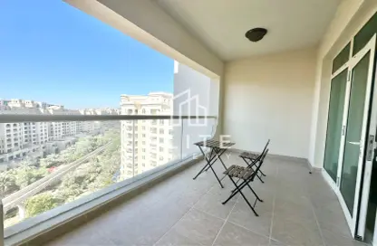 Apartment - 1 Bedroom - 2 Bathrooms for sale in Al Khushkar - Shoreline Apartments - Palm Jumeirah - Dubai