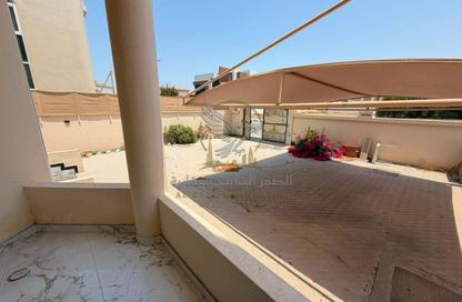 Villa - 4 Bedrooms - 5 Bathrooms for rent in Al Falaj - Al Riqqa - Sharjah