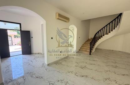 Villa - 4 Bedrooms - 5 Bathrooms for rent in Al Falaj - Al Riqqa - Sharjah